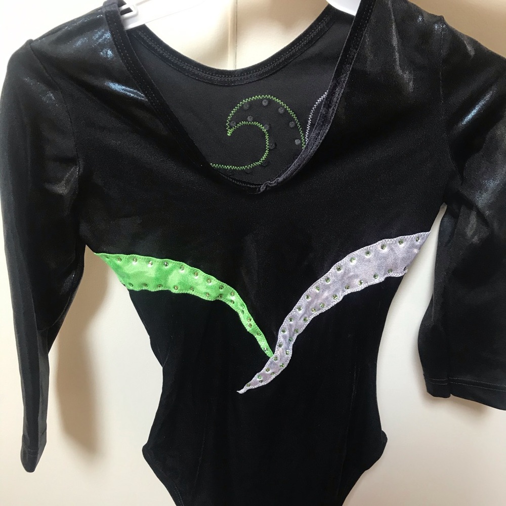 NWOT Alpha Factor Long Sleeve Leotard,Adult Medium - Picture 4 of 6